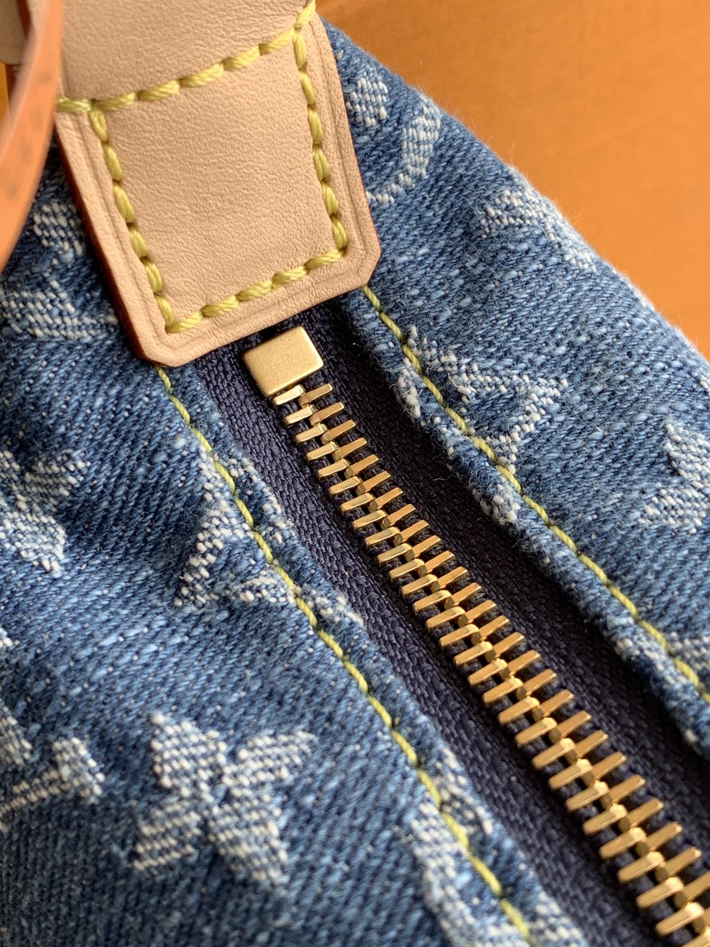 Louis Vuitton Hills Pochette – Monogram Denim