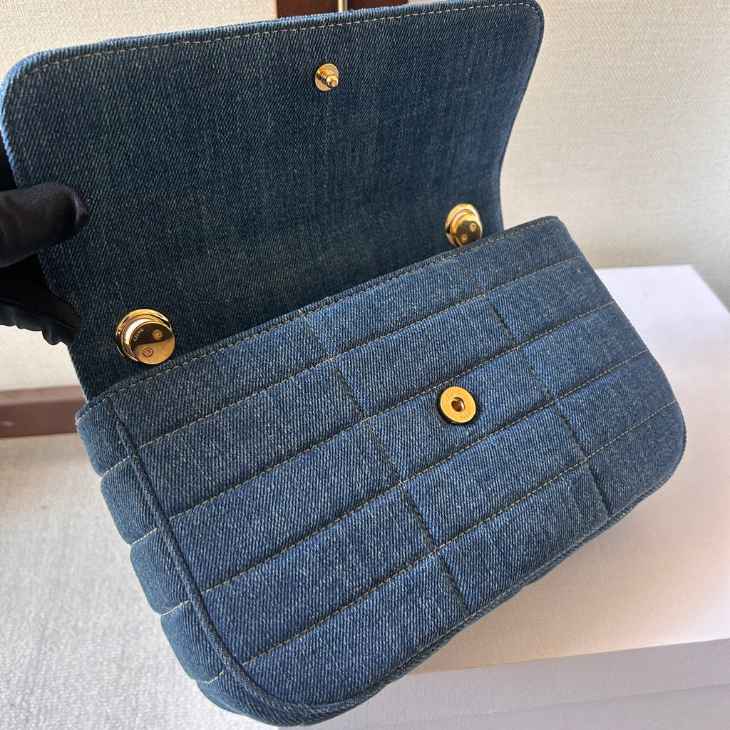 Celine Matelasse Monochrome Chain Bag – Denim