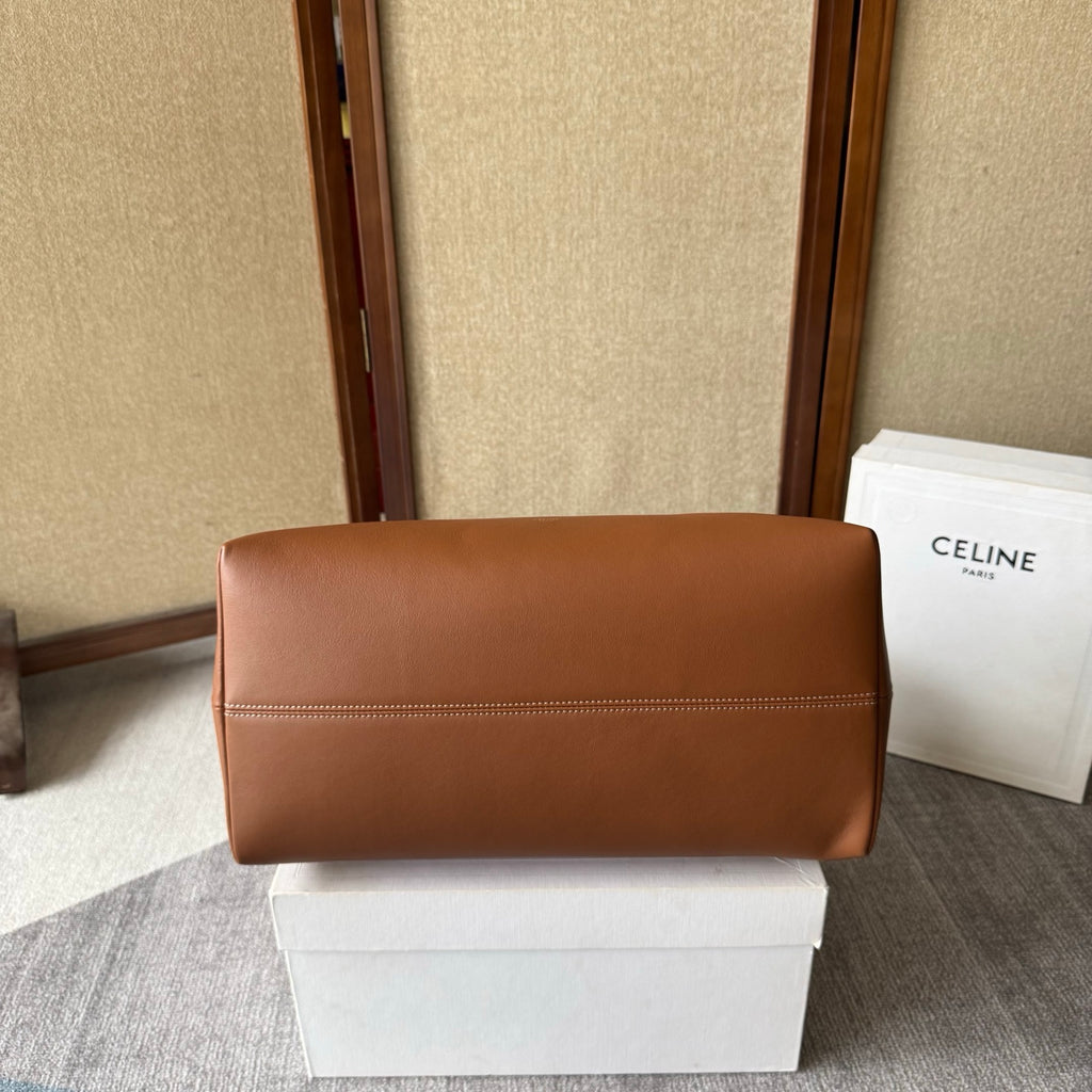 Celine Doctor Pouch – Tan