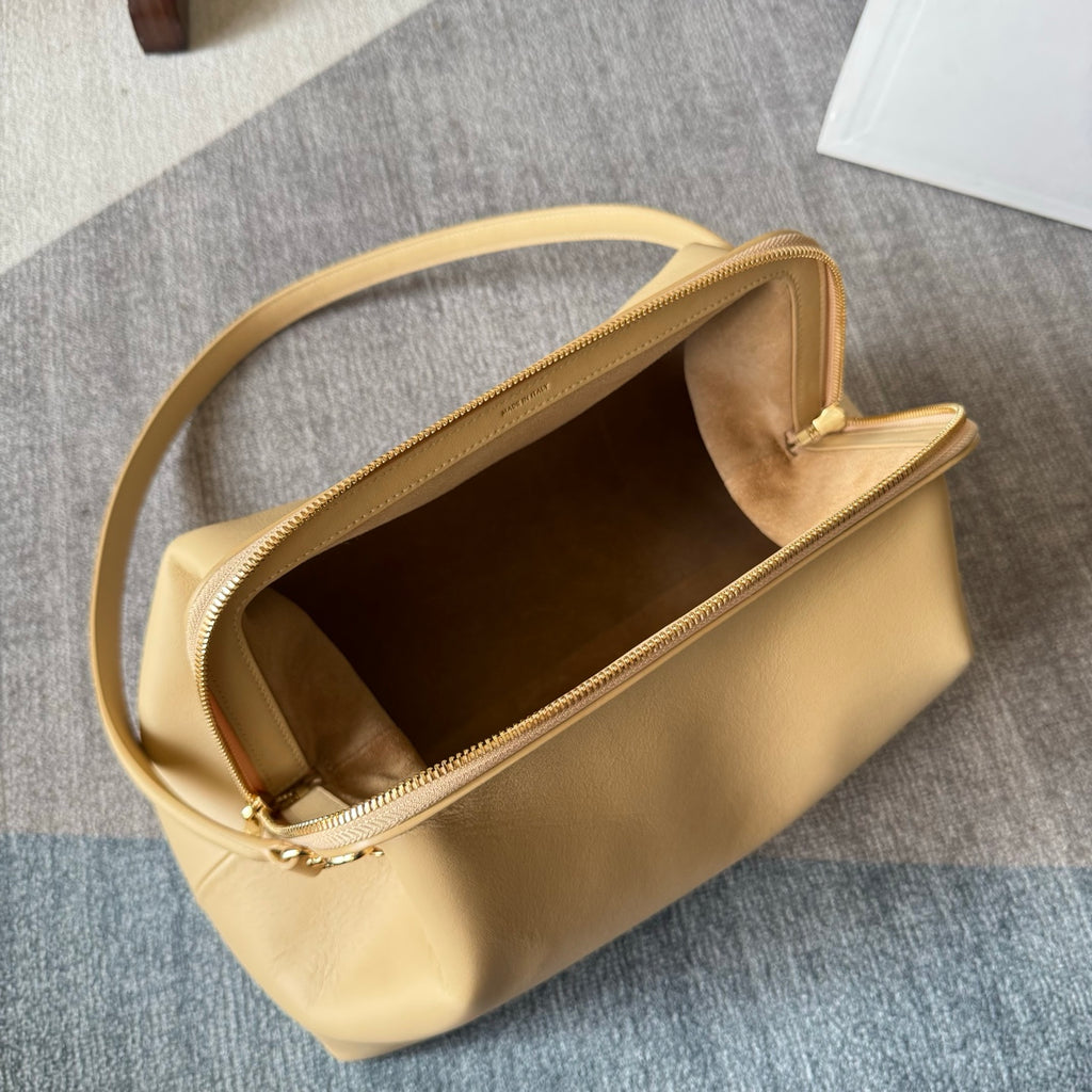 Celine Doctor Pouch – Cream
