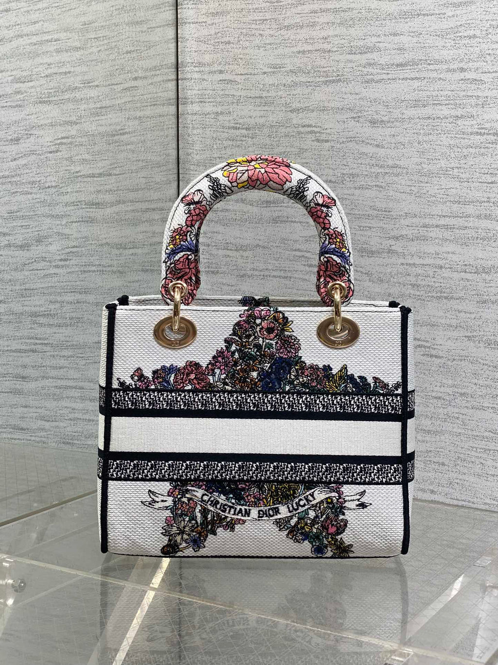 Dior Lady D-Lite Bag – Lucky Flower Embroidery (White / Multicolour)