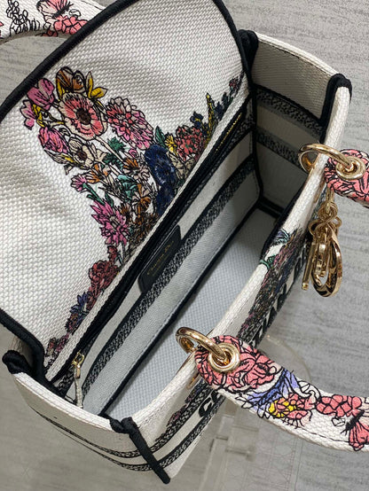 Dior Lady D-Lite Bag – Lucky Flower Embroidery (White / Multicolour)