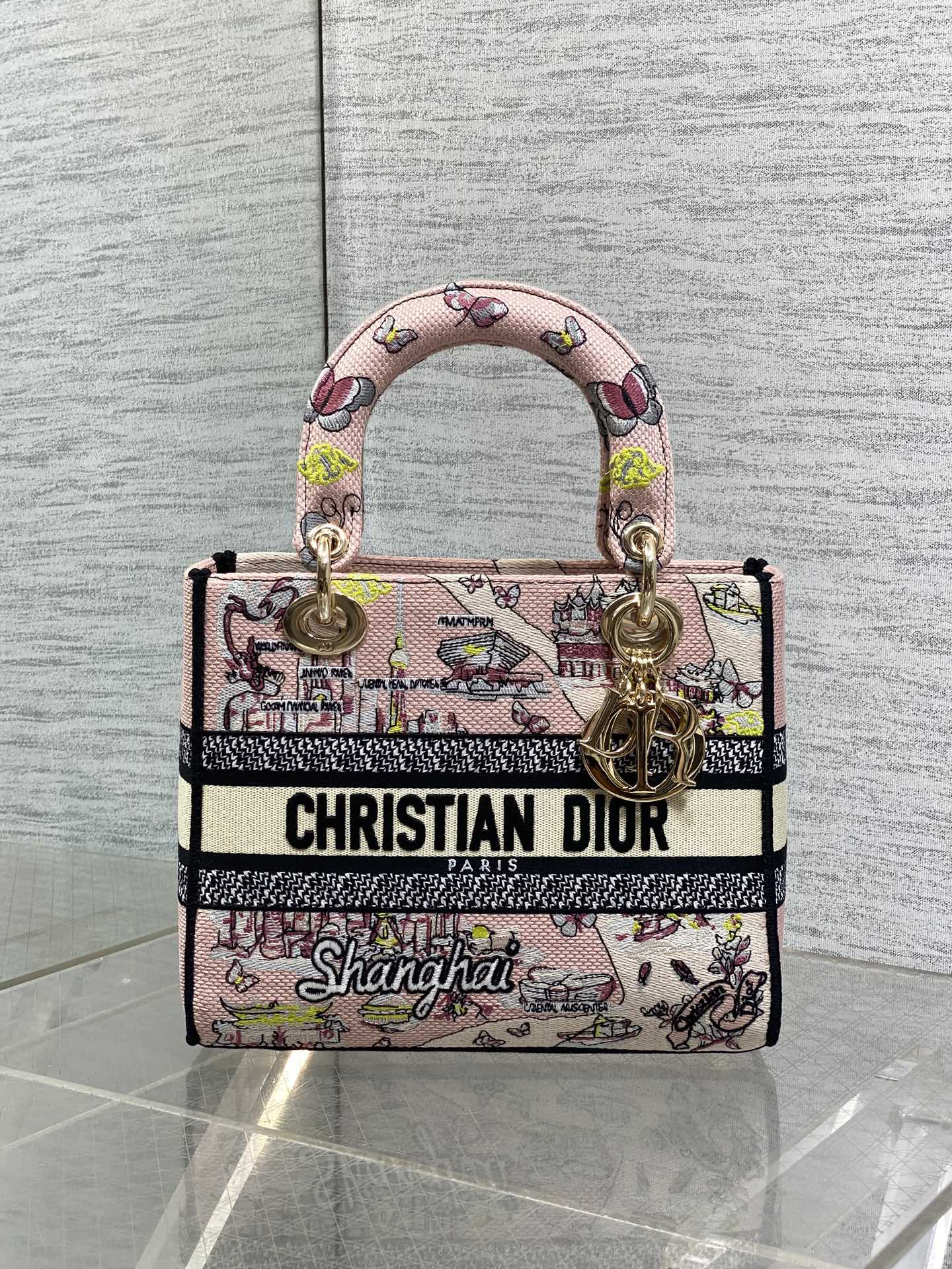 Dior Lady D-Lite Bag – Shanghai Butterfly Embroidery (Pink / Multicolour)