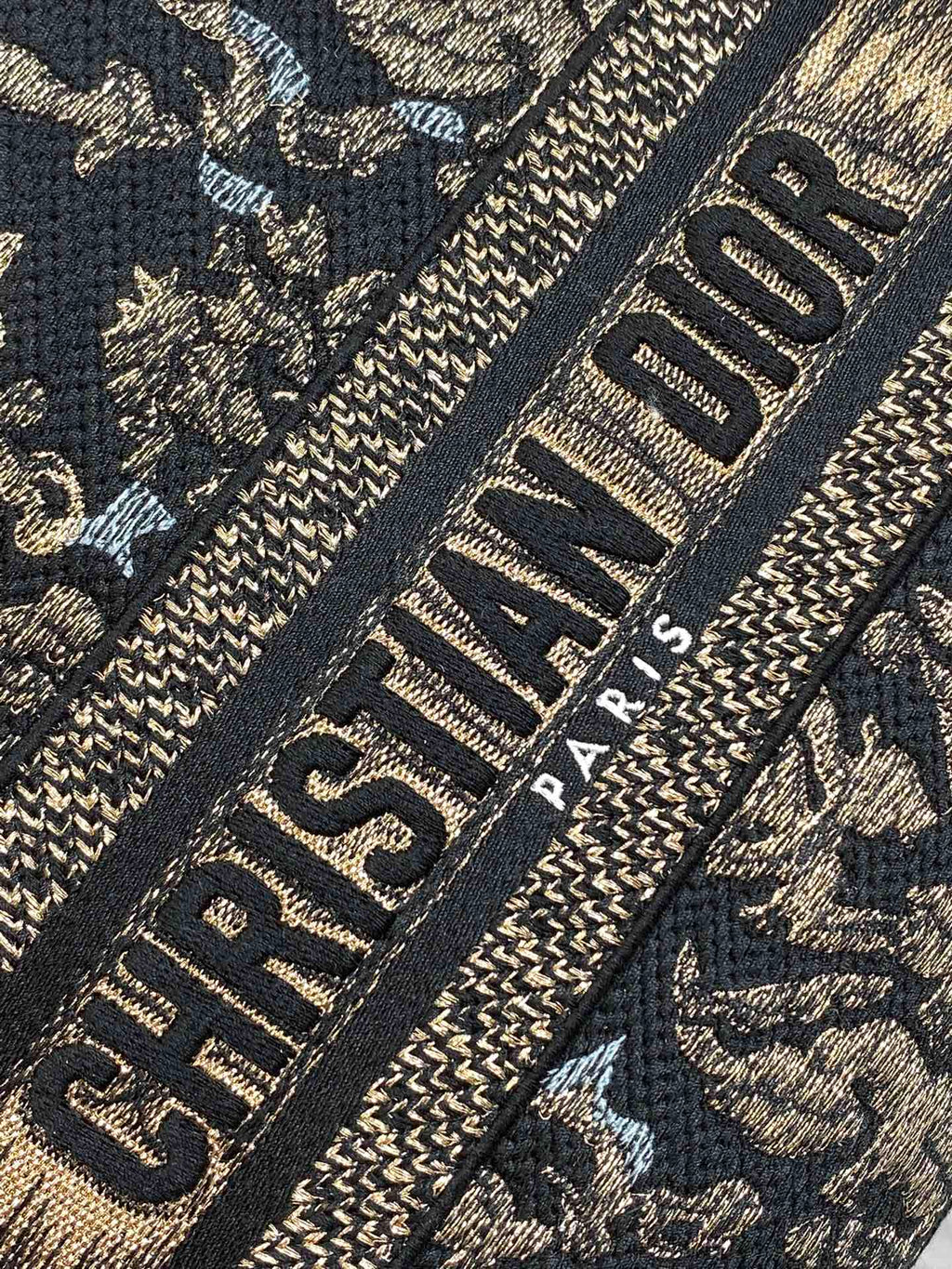 Dior Lady D-Lite Bag – Animal Toile de Jouy Embroidery (Black / Gold)