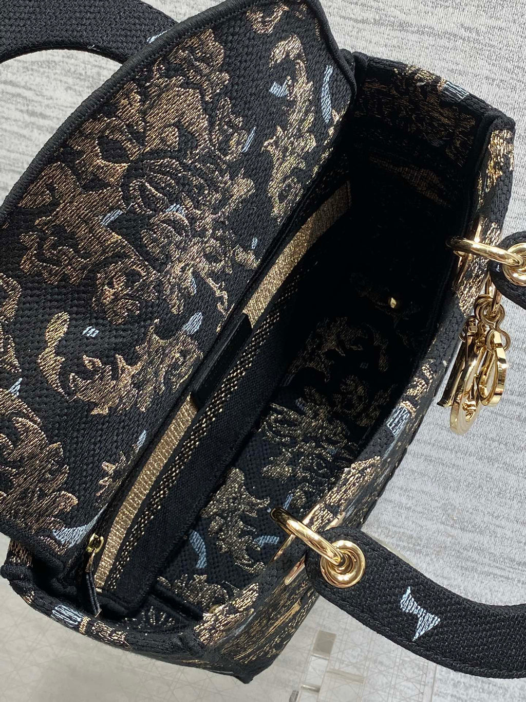 Dior Lady D-Lite Bag – Animal Toile de Jouy Embroidery (Black / Gold)