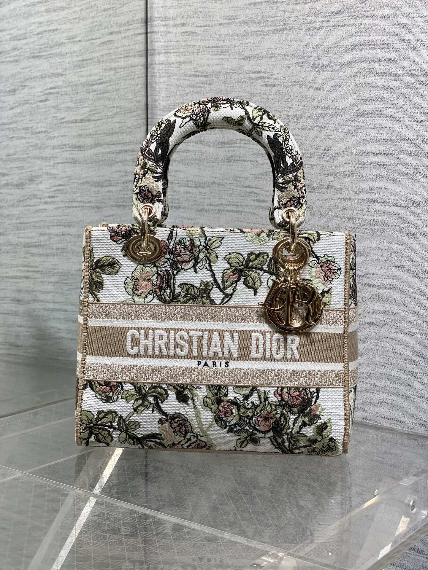Dior Lady D-Lite Bag – Granville Rose Embroidery (Oat / Vintage Green)