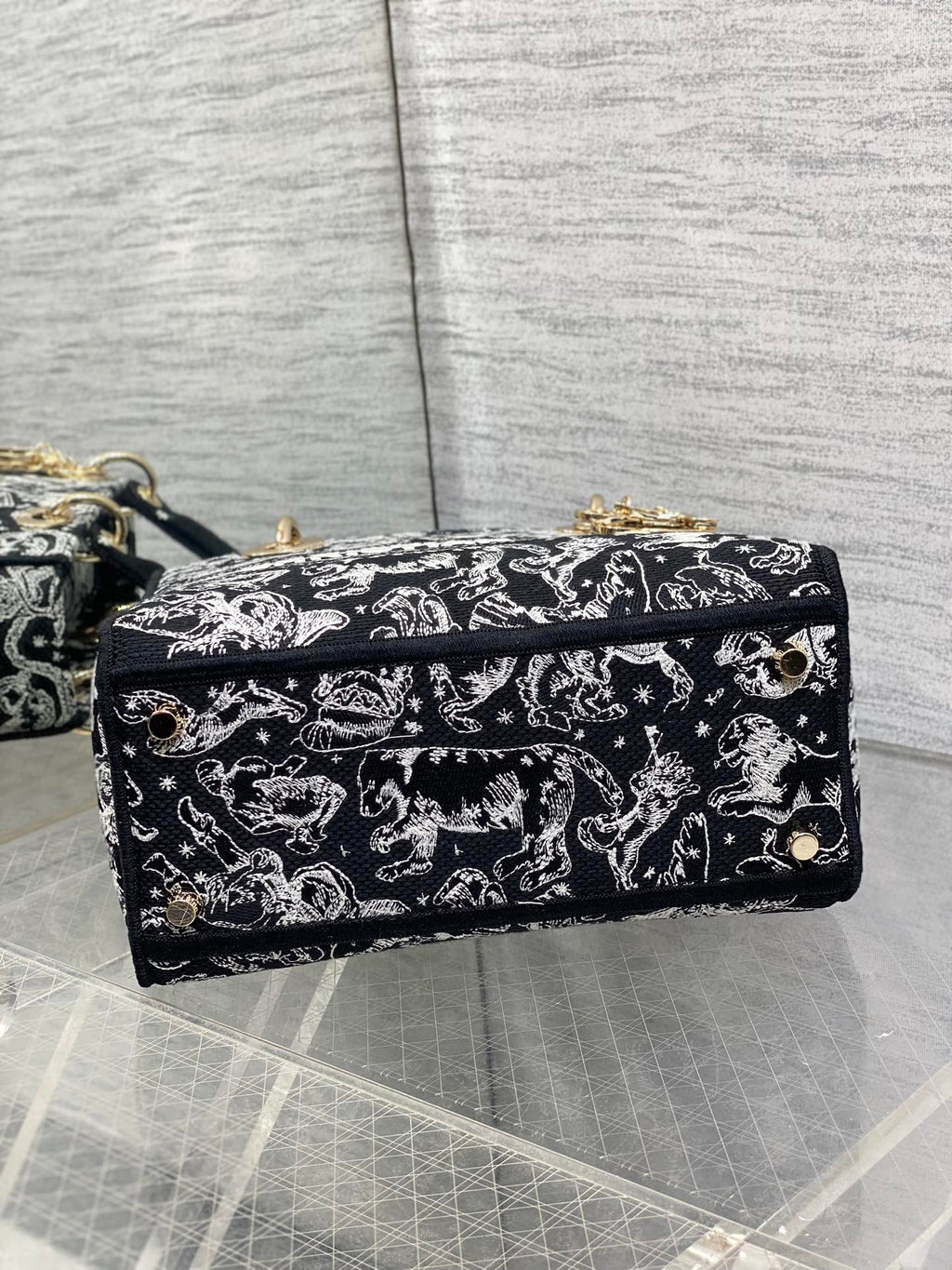 Dior Lady D-Lite Bag – Jungle Animal Constellation Embroidery (Black / White Thread)