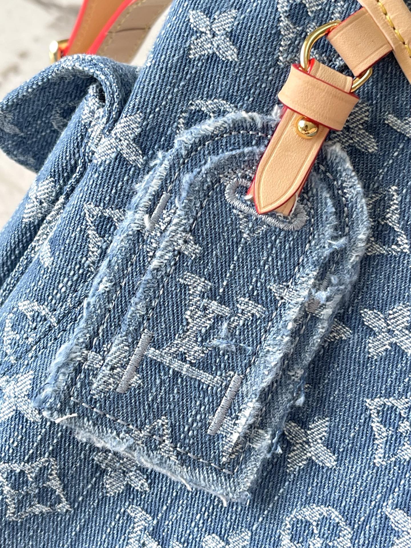 Louis Vuitton Carryall Cargo Small - Denim Blue Monogram