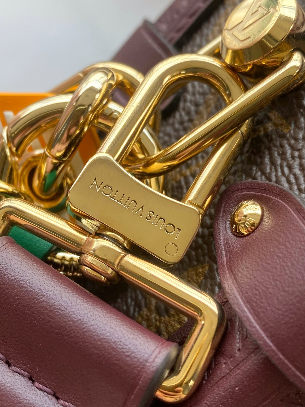Louis Vuitton Getaway Side Trunk MM - Monogram Canvas