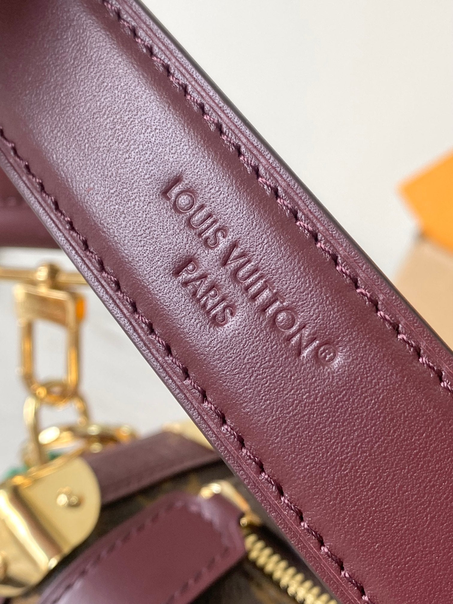 Louis Vuitton Getaway Side Trunk MM - Monogram Canvas