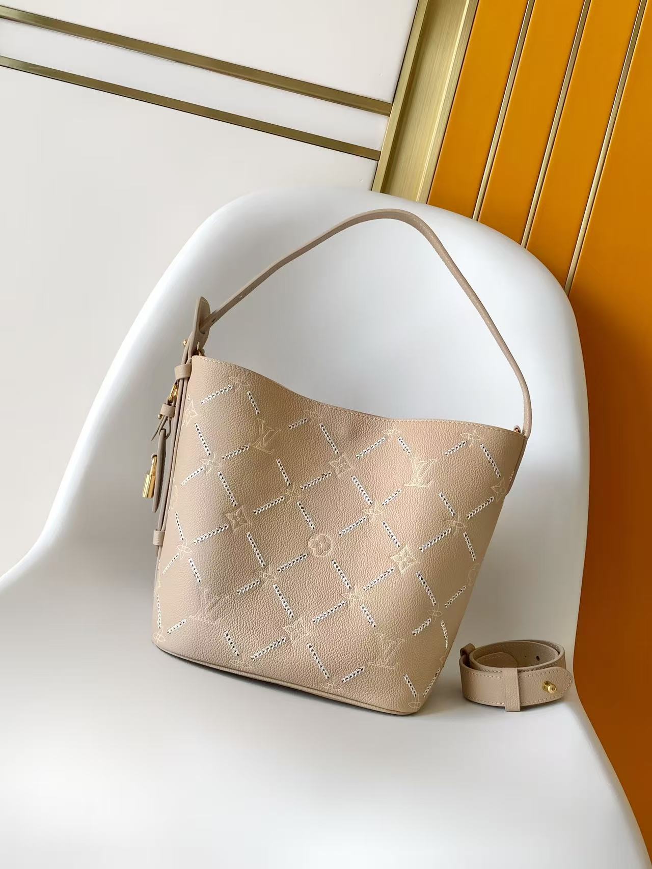 Louis Vuitton All In MM - Monogram Empreinte Couture