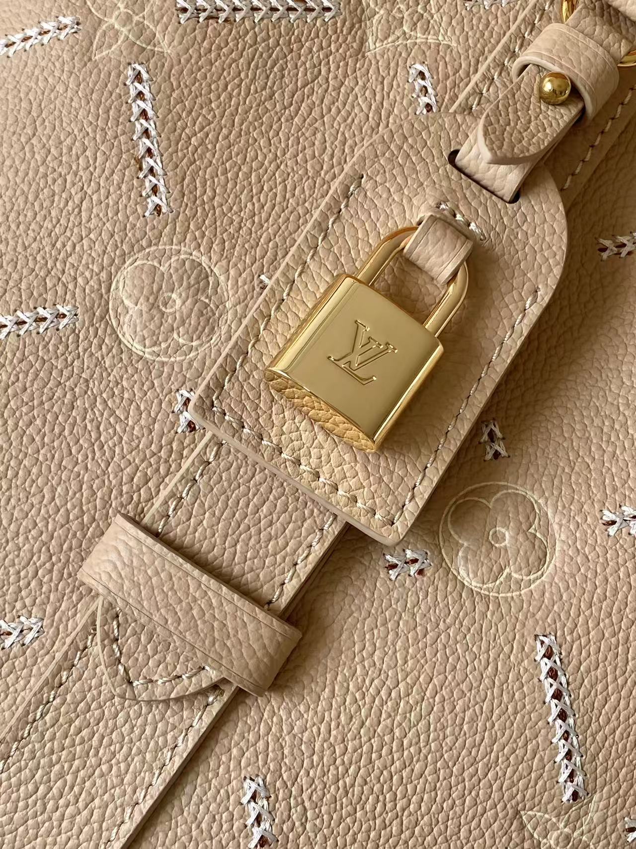 Louis Vuitton All In MM - Monogram Empreinte Couture