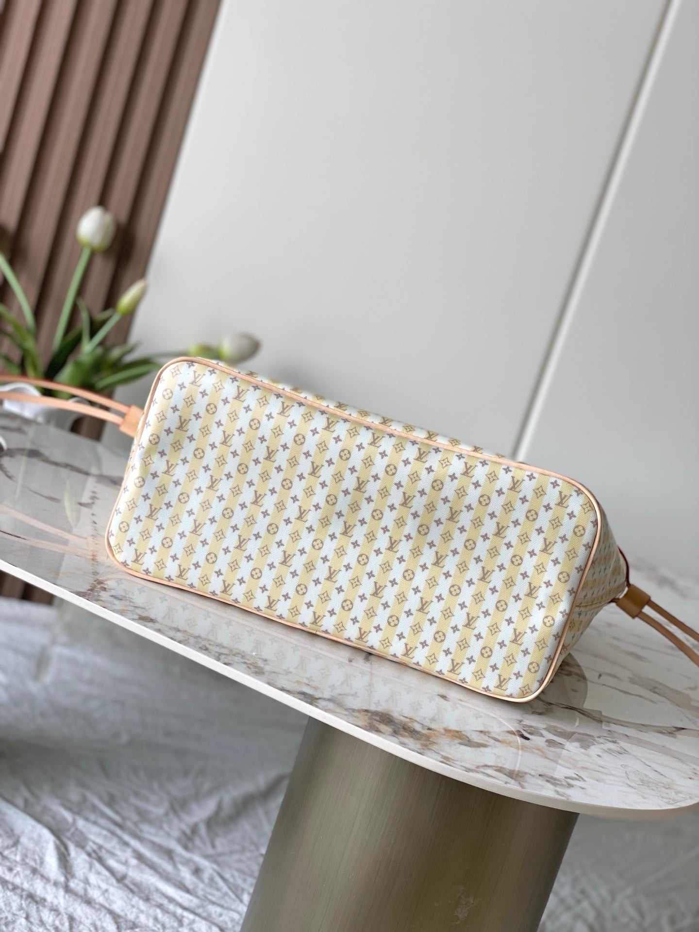 Louis Vuitton Neverfull MM - LV Stamp Light Yellow Monogram