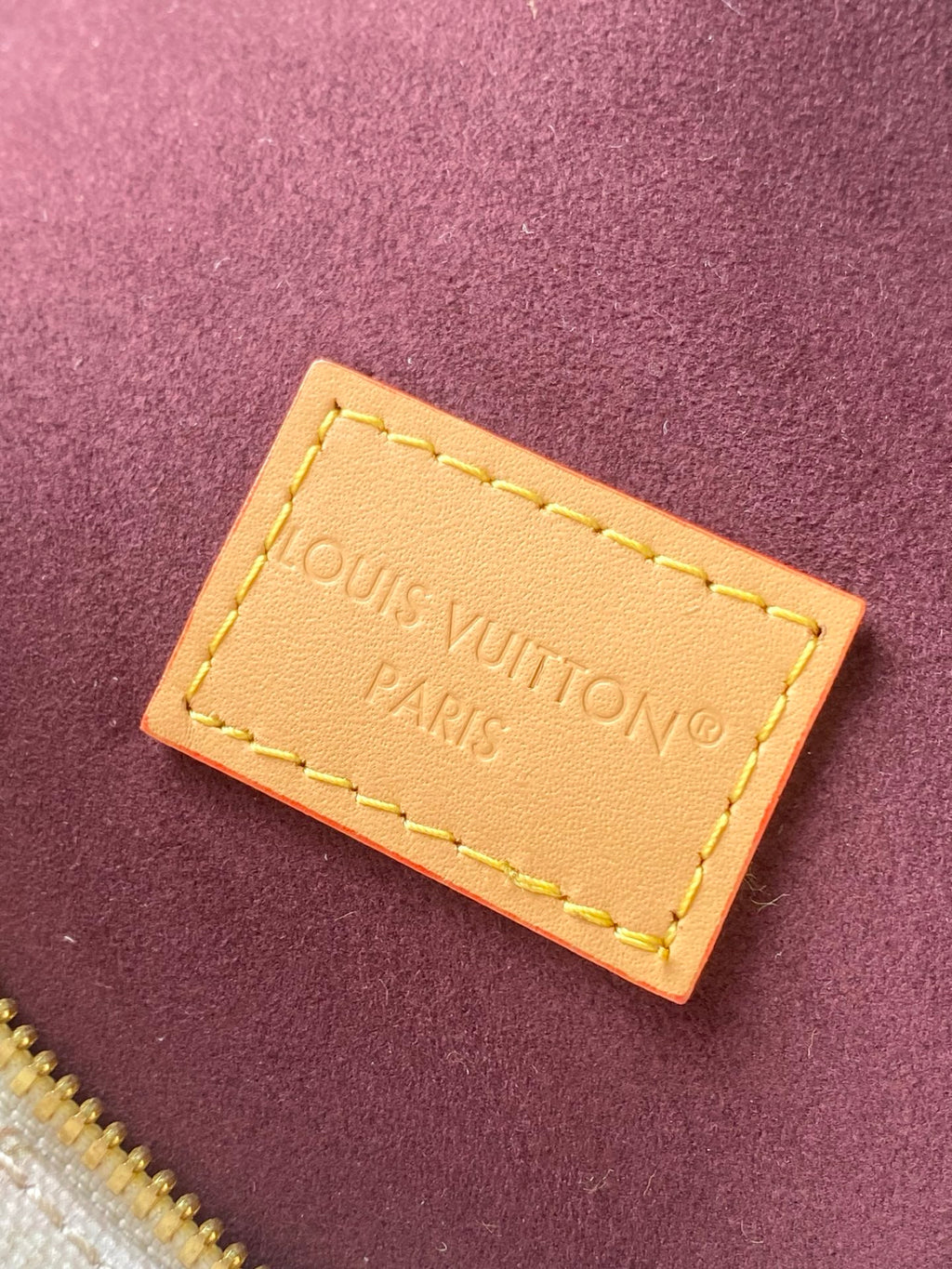 Louis Vuitton Keepall Bandoulière 45 – Flight Mode Getaway Monogram Dune (M28780)