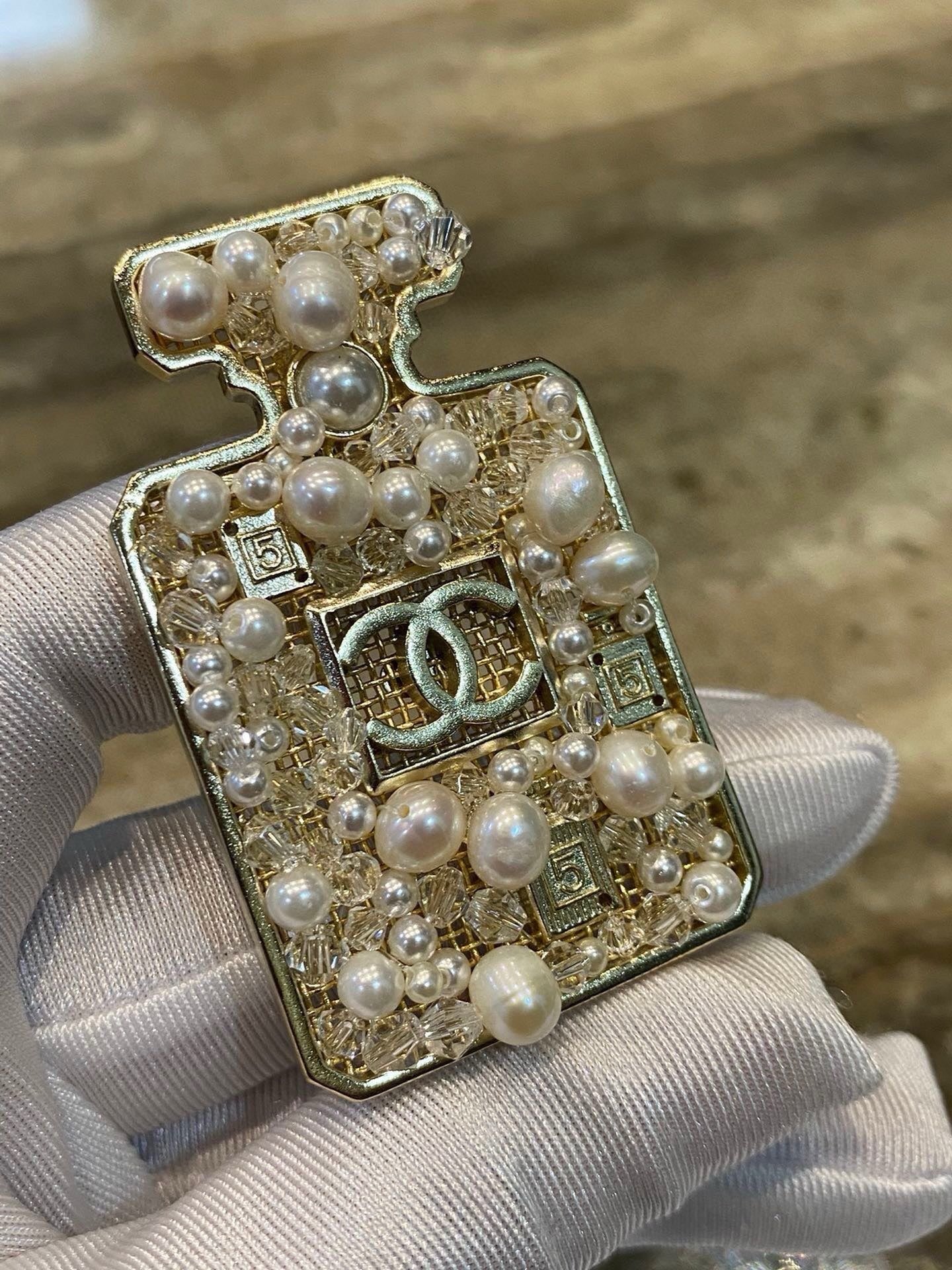 Chanel No.5 Perfume Bottle Pearl Crystal Openwork Brooch Pin