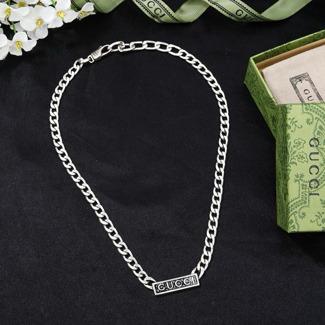 Gucci Interlocking Curb Chain Green Enamel Logo Bar Pendant Necklace