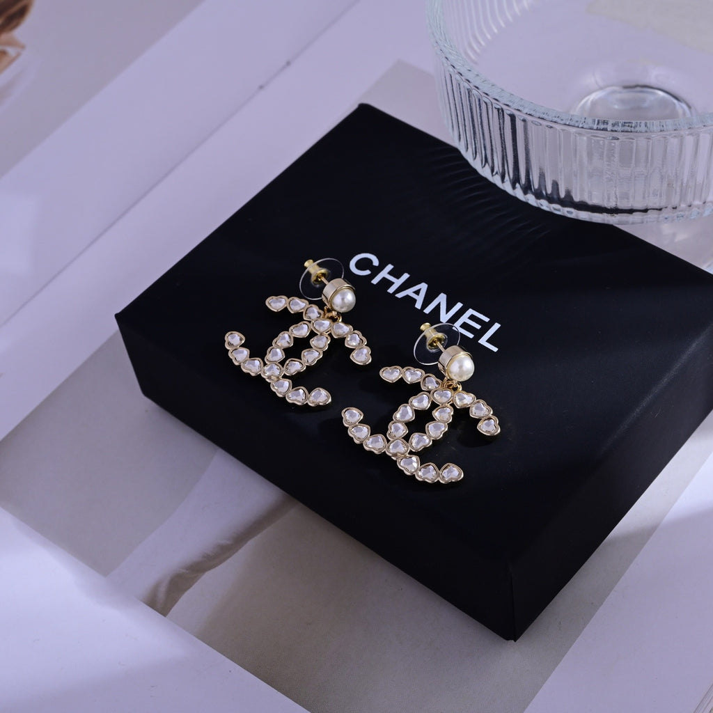 Chanel Romantic Pearl Champagne Gold Heart-Cut Crystal CC Drop Earrings