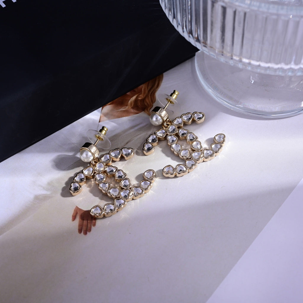 Chanel Romantic Pearl Champagne Gold Heart-Cut Crystal CC Drop Earrings