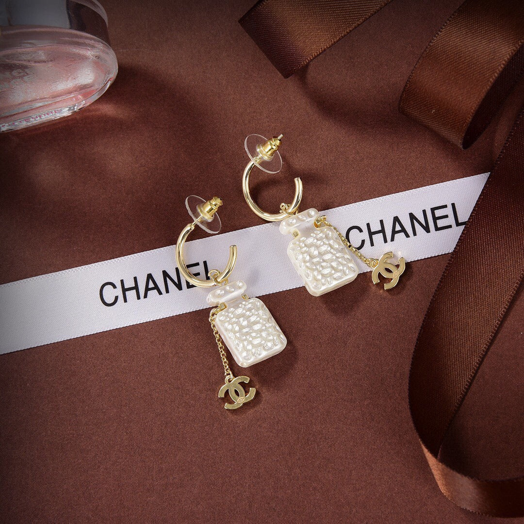 Chanel Iconic N°5 Perfume Bottle Mother-of-Pearl Enamel Rhinestone CC Charm Drop Earrings