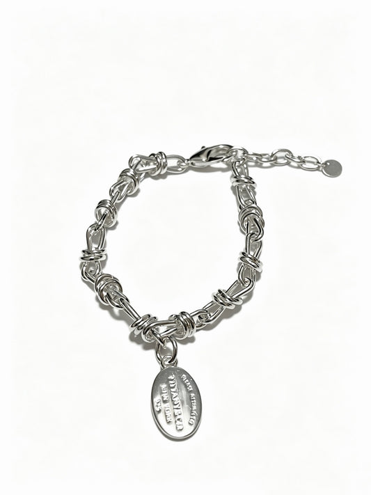 Tiffany & Co. Return to Tiffany Sterling Silver Knot Link Chain Oval Tag Bracelet