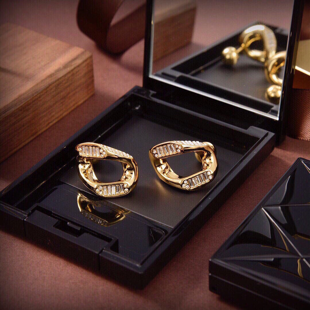 BURBERRY Style Gold-Tone Chain Link Geometric Baguette Crystal Pavé Half-Hoop Earrings