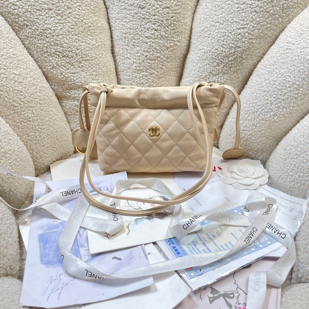 Chanel 25 Mini Hobo Bag Beige Lambskin & Gold