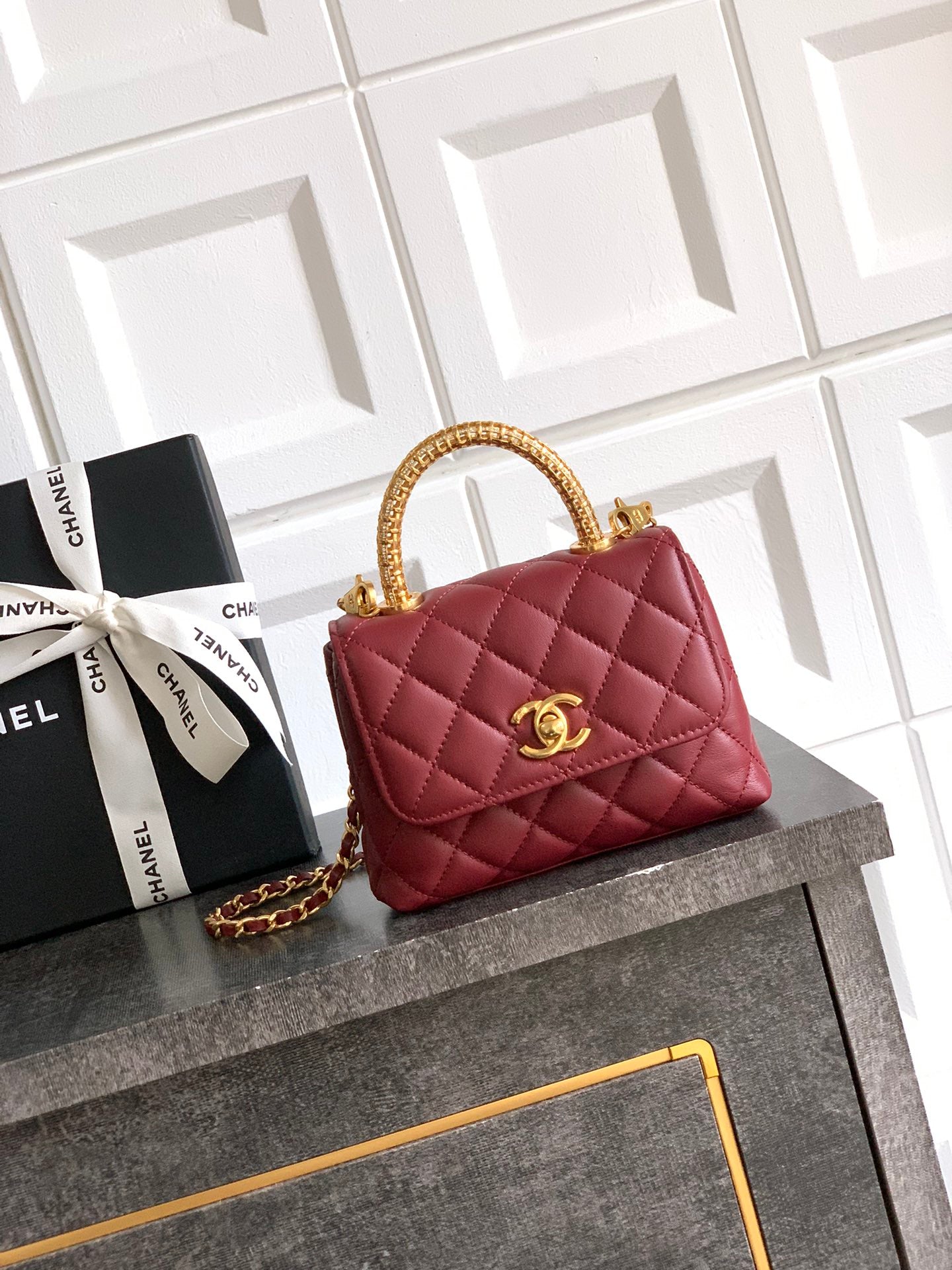 Chanel Coco Handle Small 14 Burgundy Gold Diamond Handle 25A