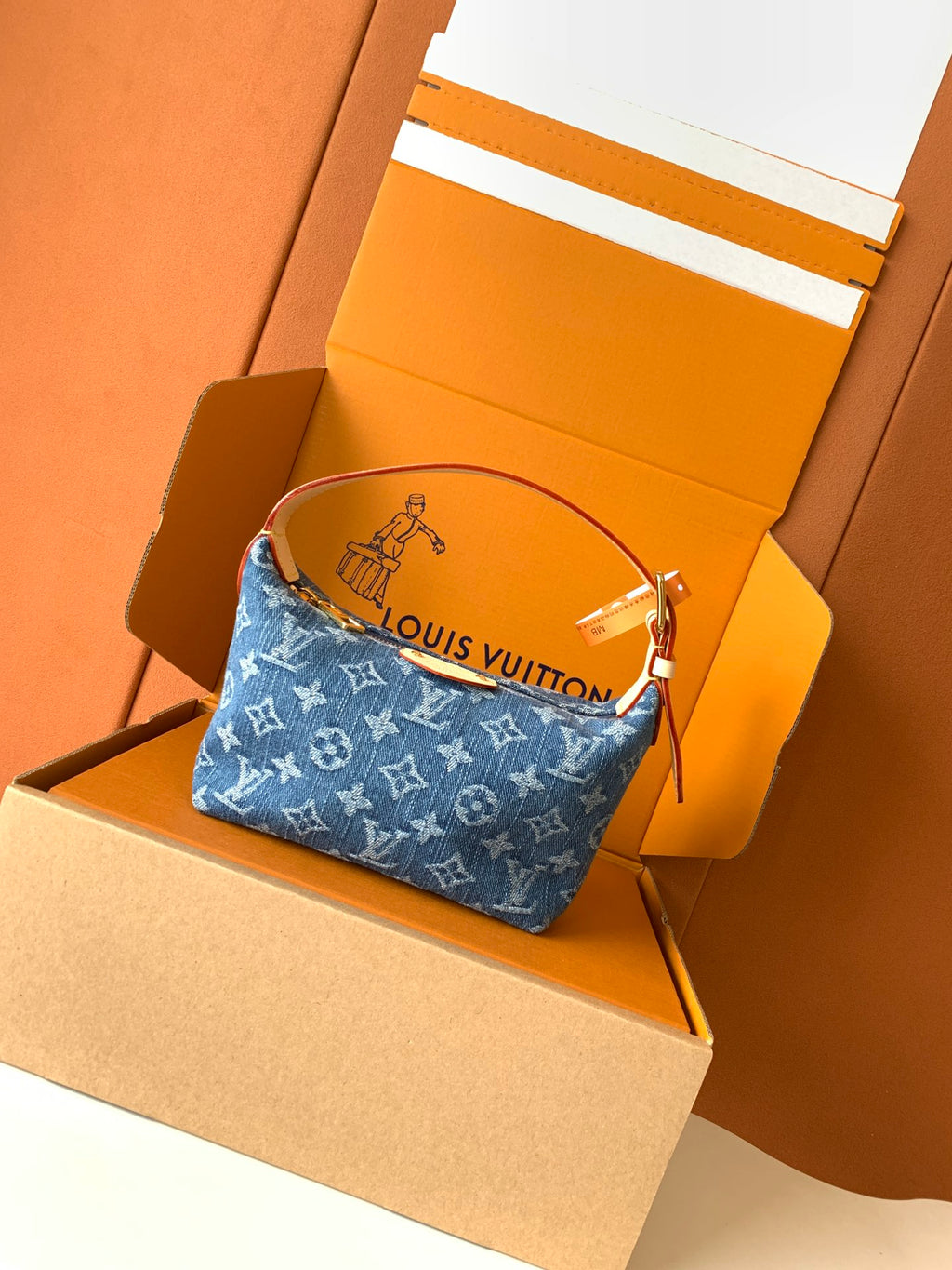 Louis Vuitton Hills Pochette – Monogram Denim